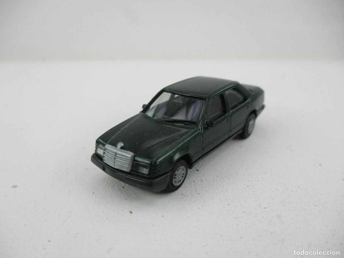 Coches a escala: COCHE ESCALA 1:87 REF B8 - Foto 1