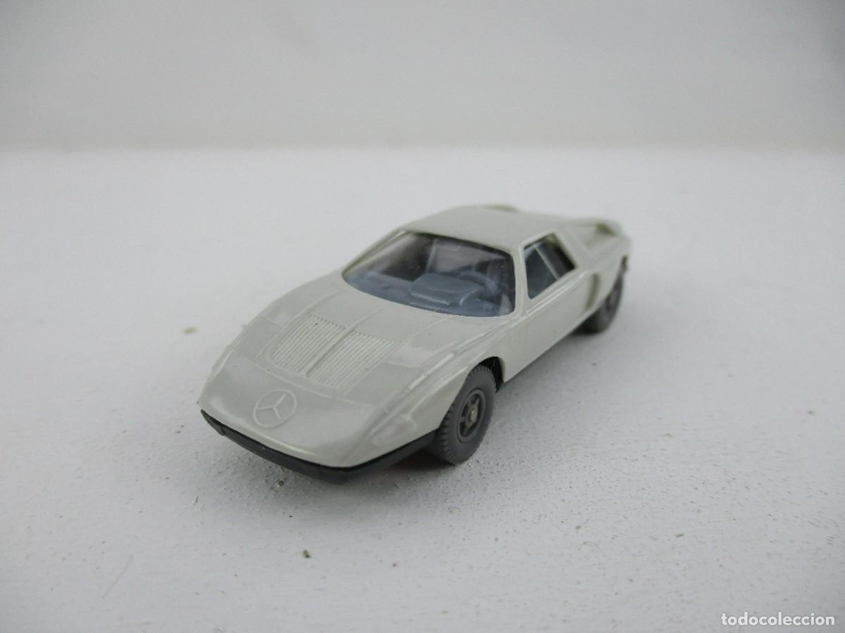 Coches a escala: COCHE ESCALA 1:87 REF B8 - Foto 1