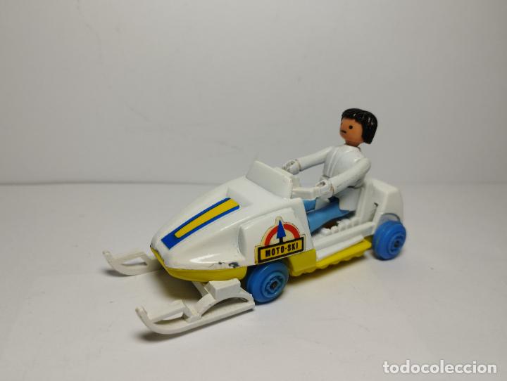 Model Cars: CHIQUI ESQUIADOR MOTO DE NIEVE SKY CHIQUICERILLAS CHIQUIVAL