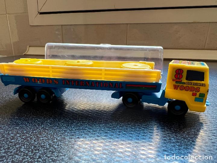 Coches a escala: CAMION RENAULT TRANSPORTE 1/64 - Foto 3