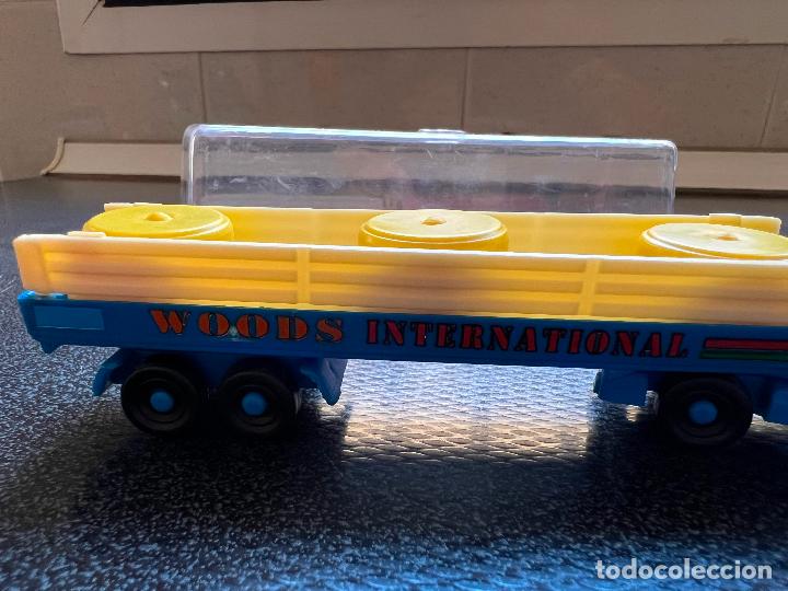 Coches a escala: CAMION RENAULT TRANSPORTE 1/64 - Foto 4