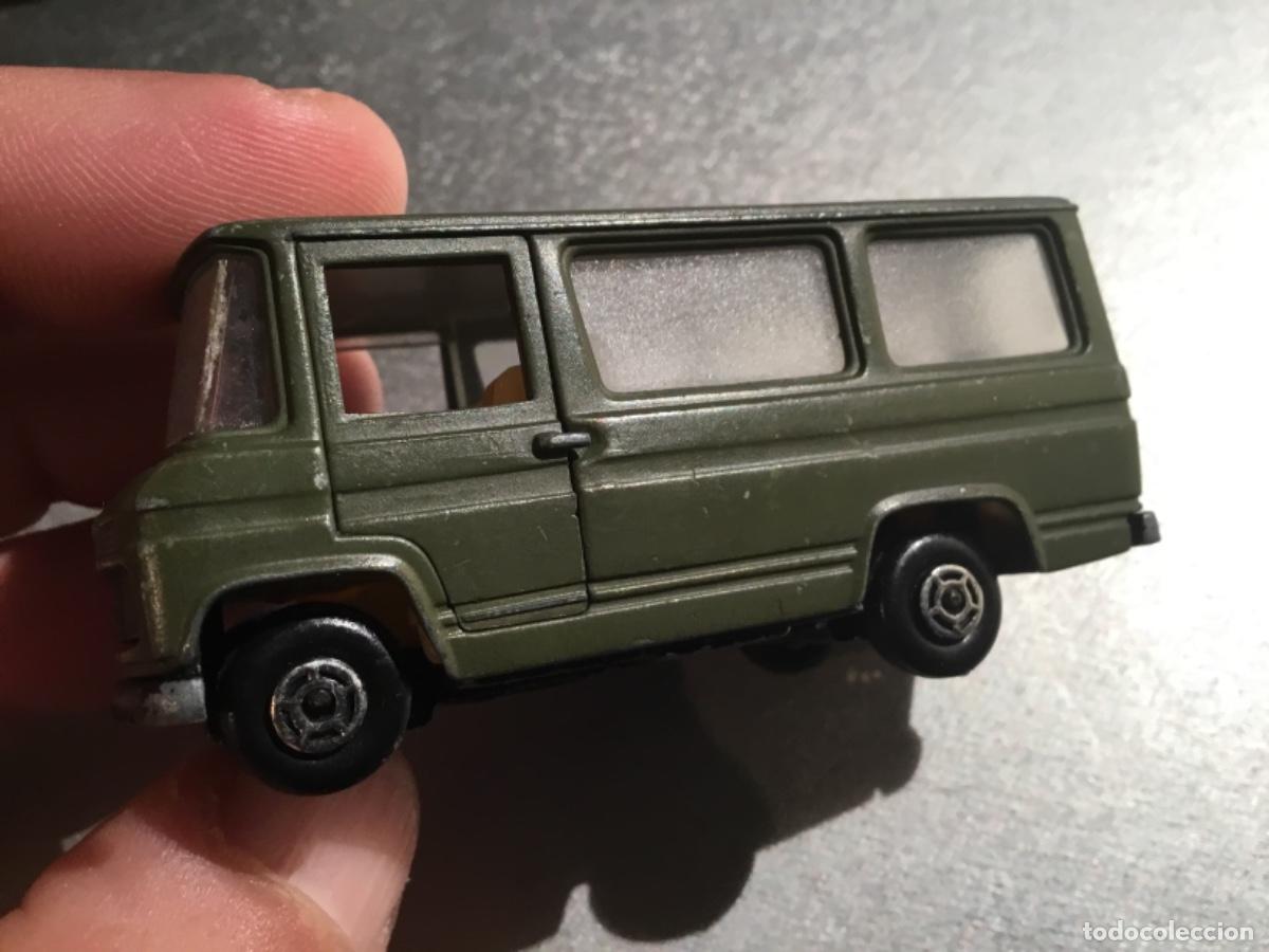 ambulancia mercedes benz de guisval - Compra venta en todocoleccion