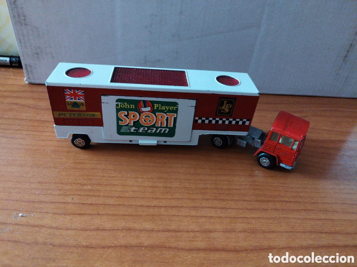 Coches a escala: Pegaso mira 1/64