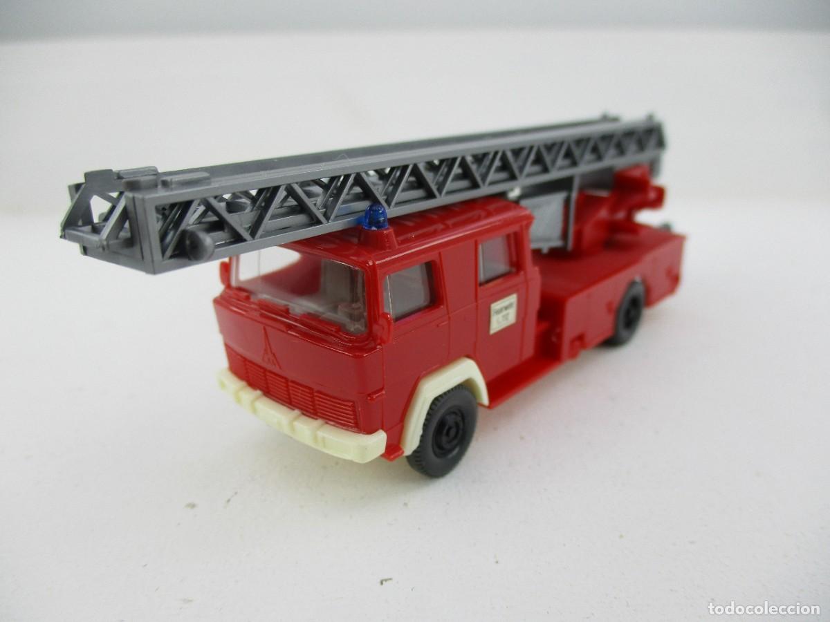 Coches a escala: CAMION ESCALA 1:87 REF J - Foto 1