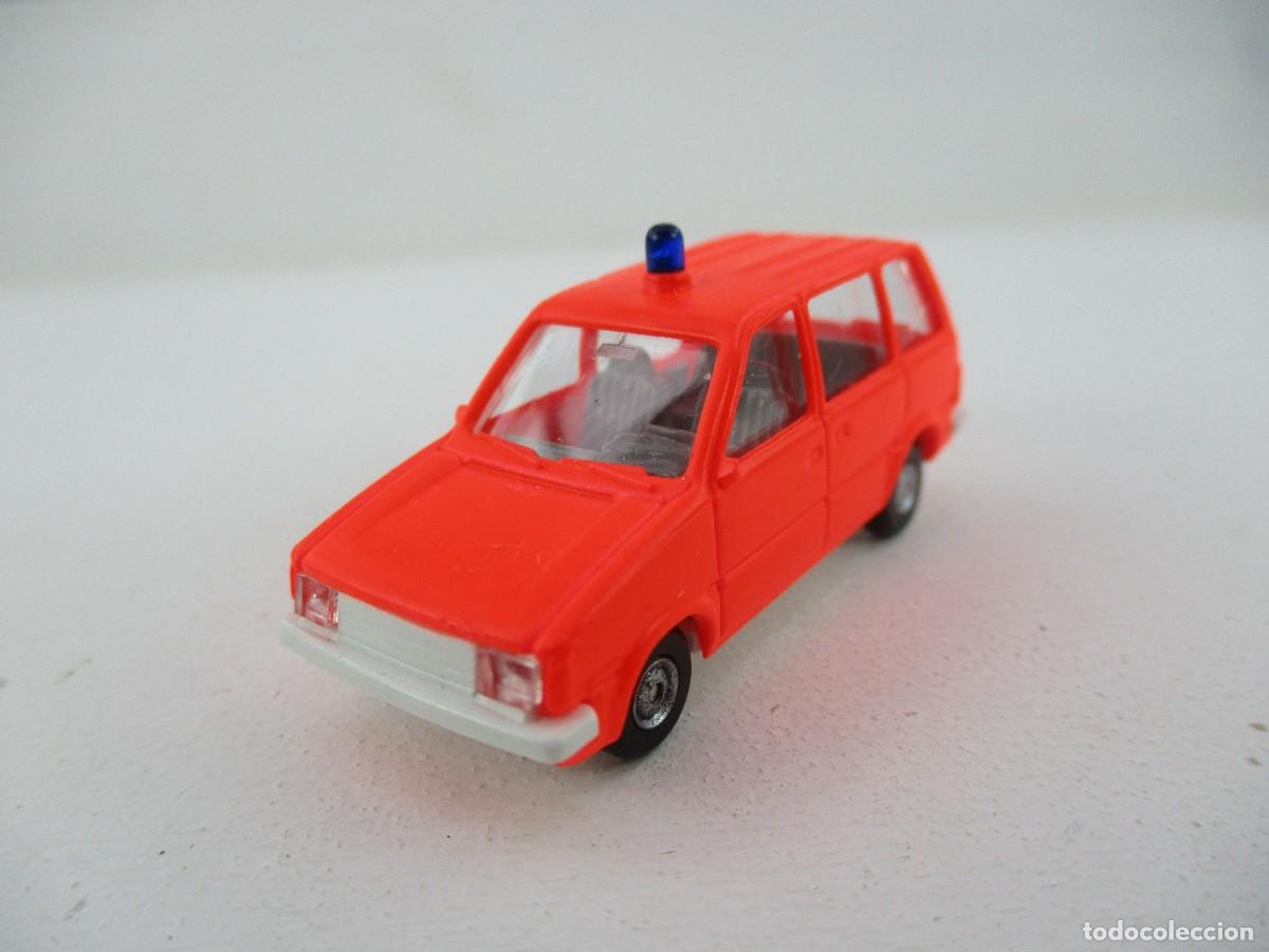 Coches a escala: COCHE ESCALA 1:87 REF RB - Foto 1