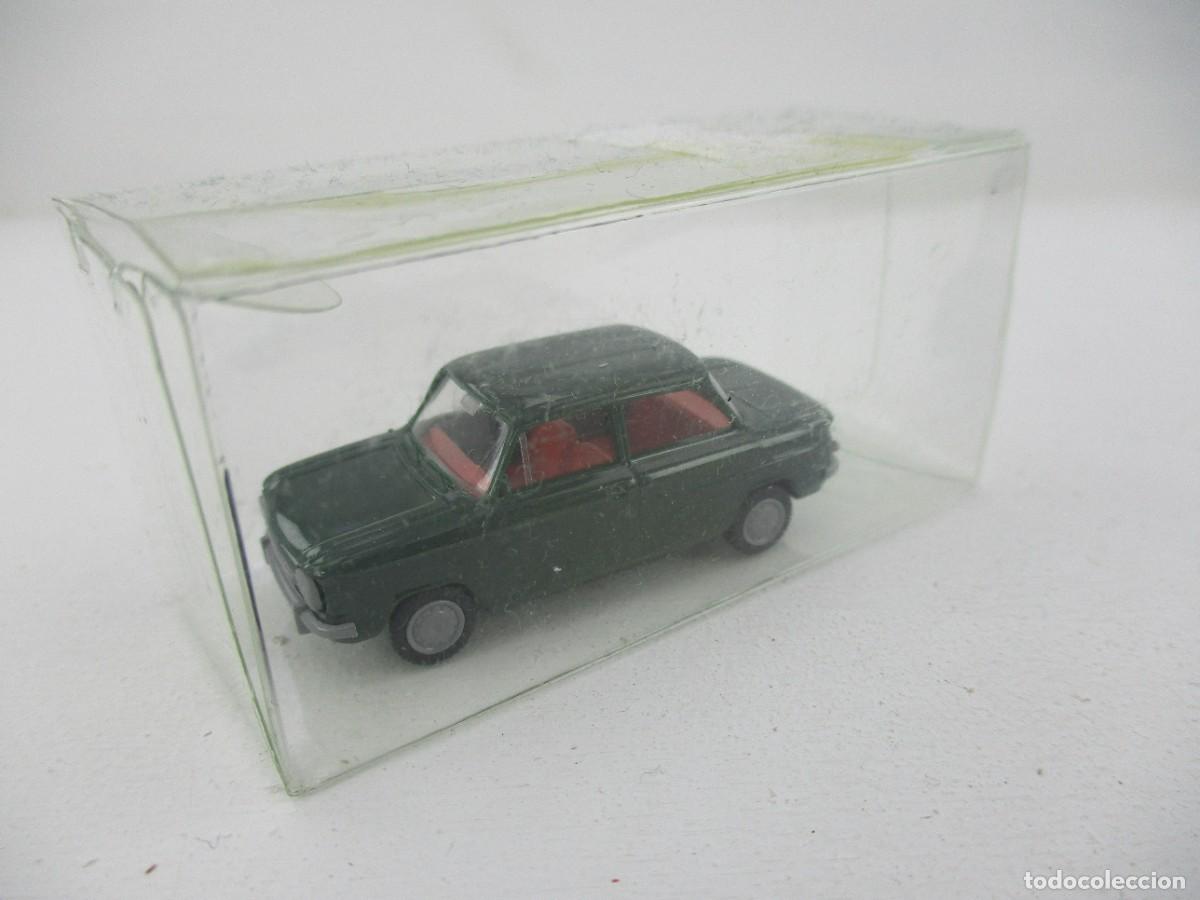 Coches a escala: COCHE ESCALA 1:87 REF RI - Foto 1