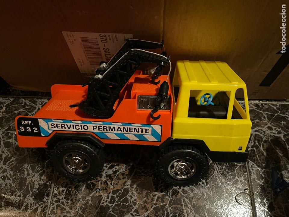 Coches a escala: CAMION SERVICIO PERMANENTE GRUA DE PLASTICO - Foto 1