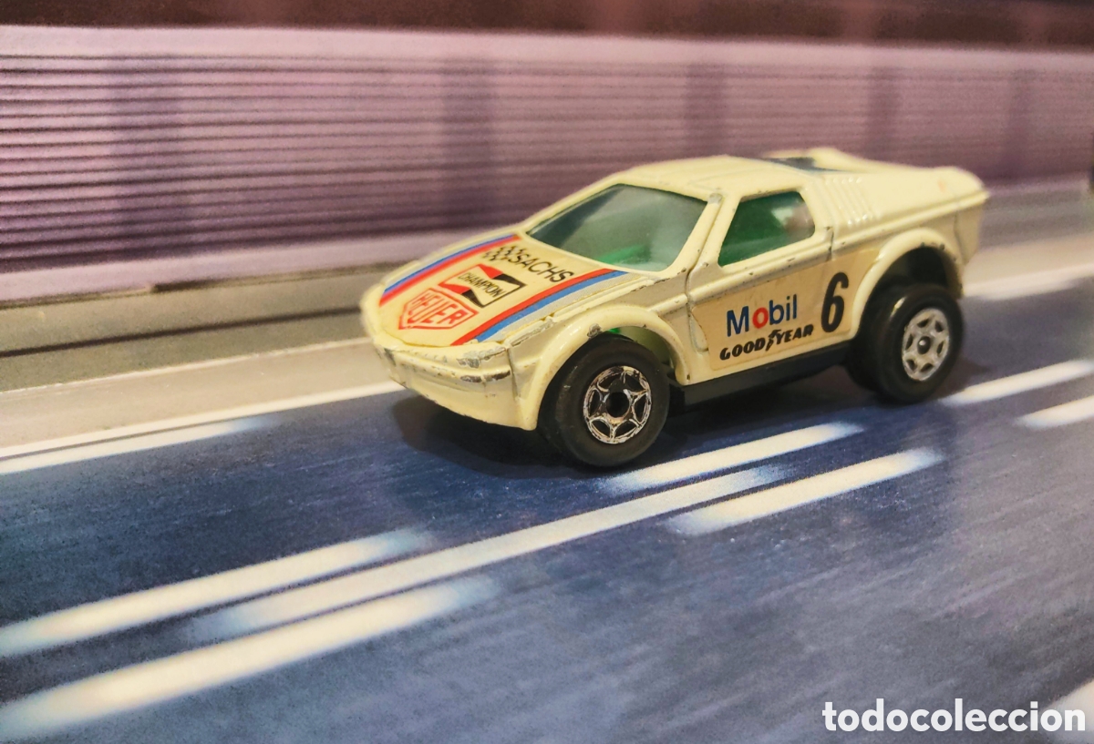 Coches a escala: MAJORETTE - Motor BMW - Foto 1