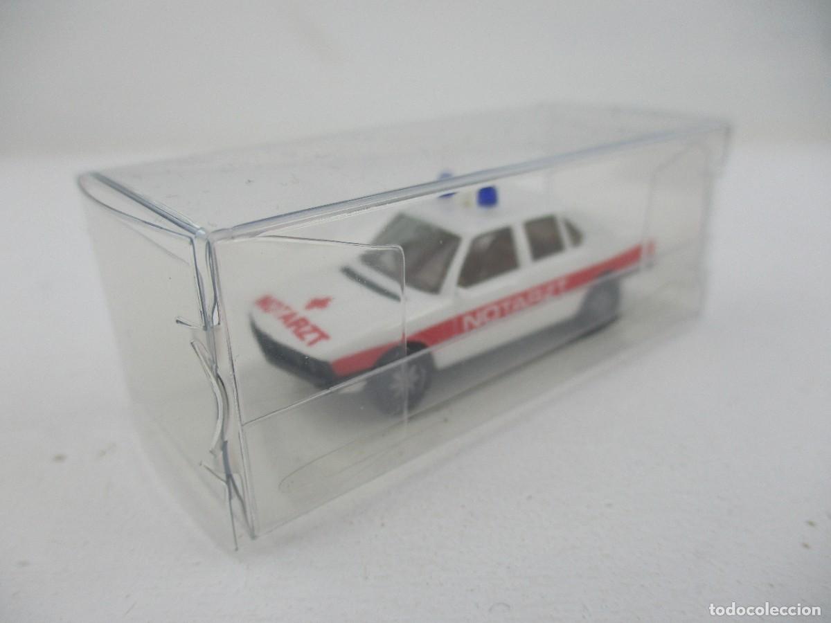 Coches a escala: COCHE ESCALA 1:87 REF SI - Foto 1