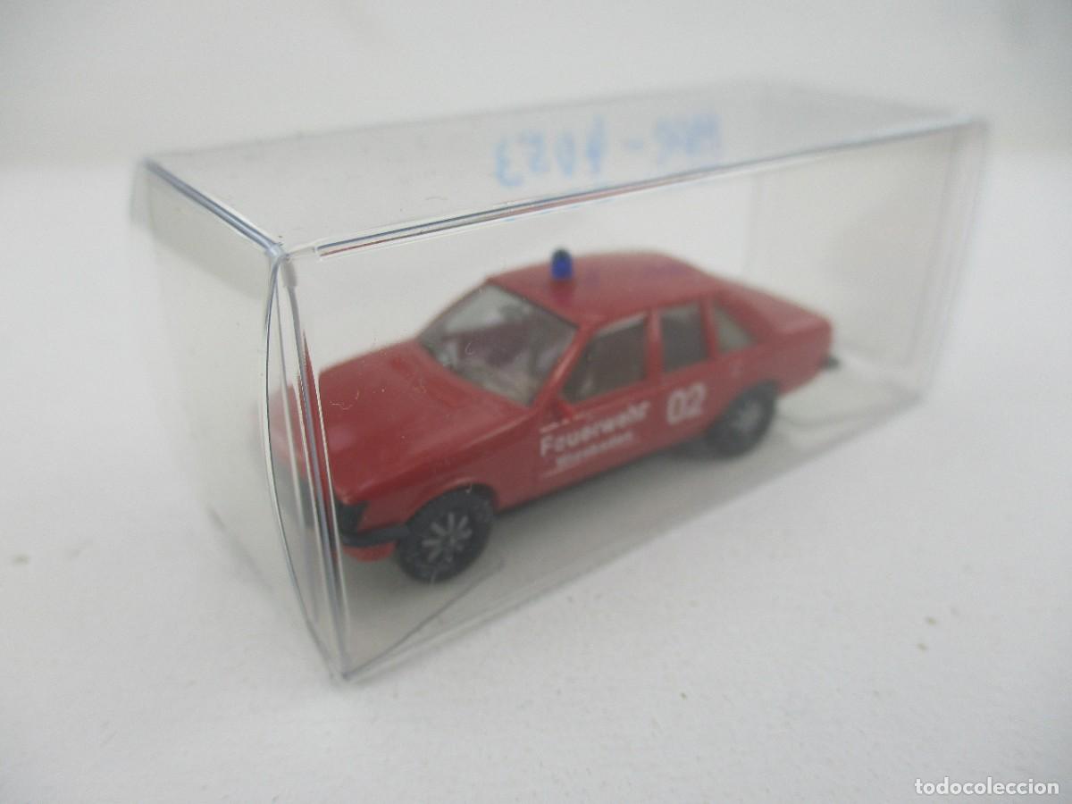 Coches a escala: COCHE ESCALA 1:87 REF SI - Foto 1