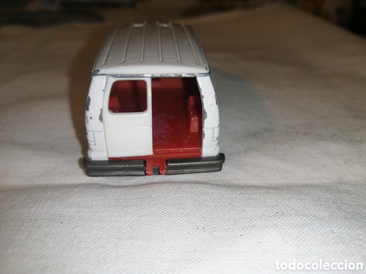 Coches a escala: AMBULANCIA MAJORETTE FORD - Foto 3