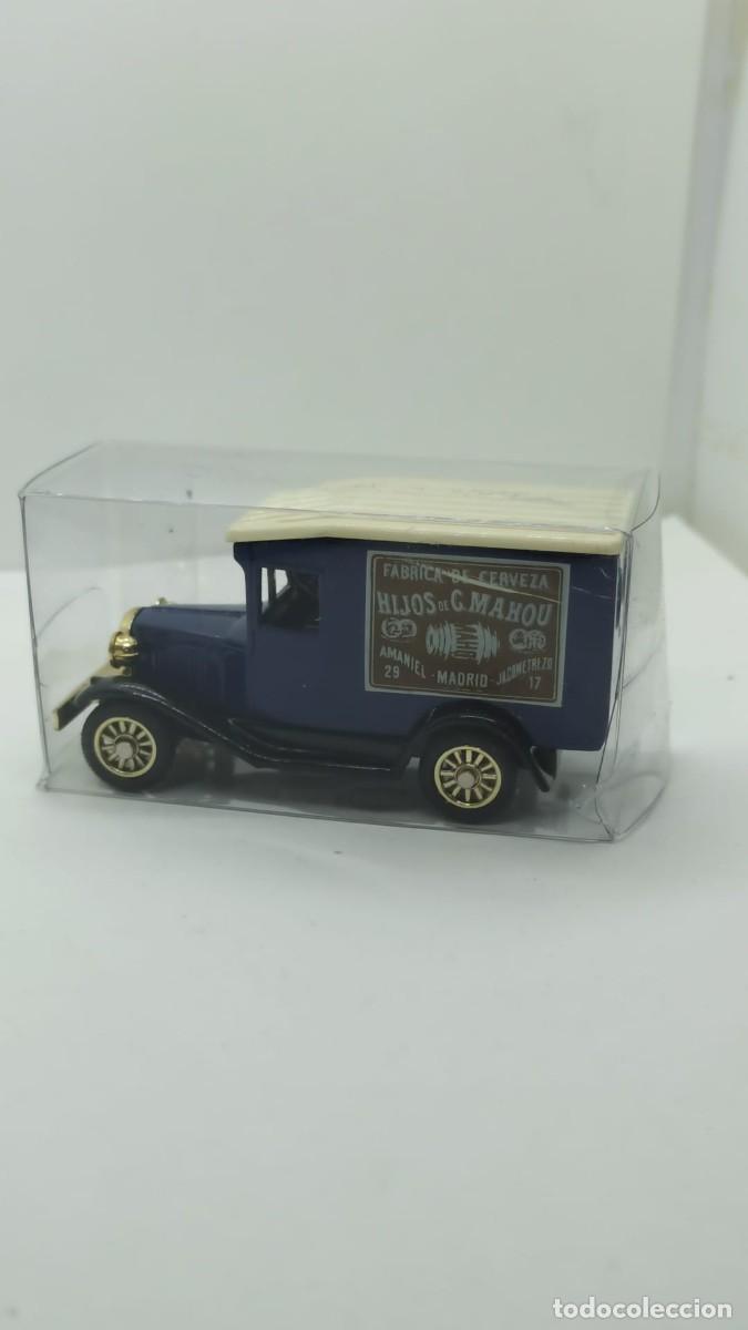 Carros em escala: Cami&oacute;n Mahou escala Golden Wheel Diecast