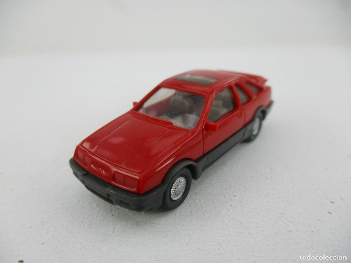 Coches a escala: COCHE ESCALA 1:87 REF B5 - Foto 1