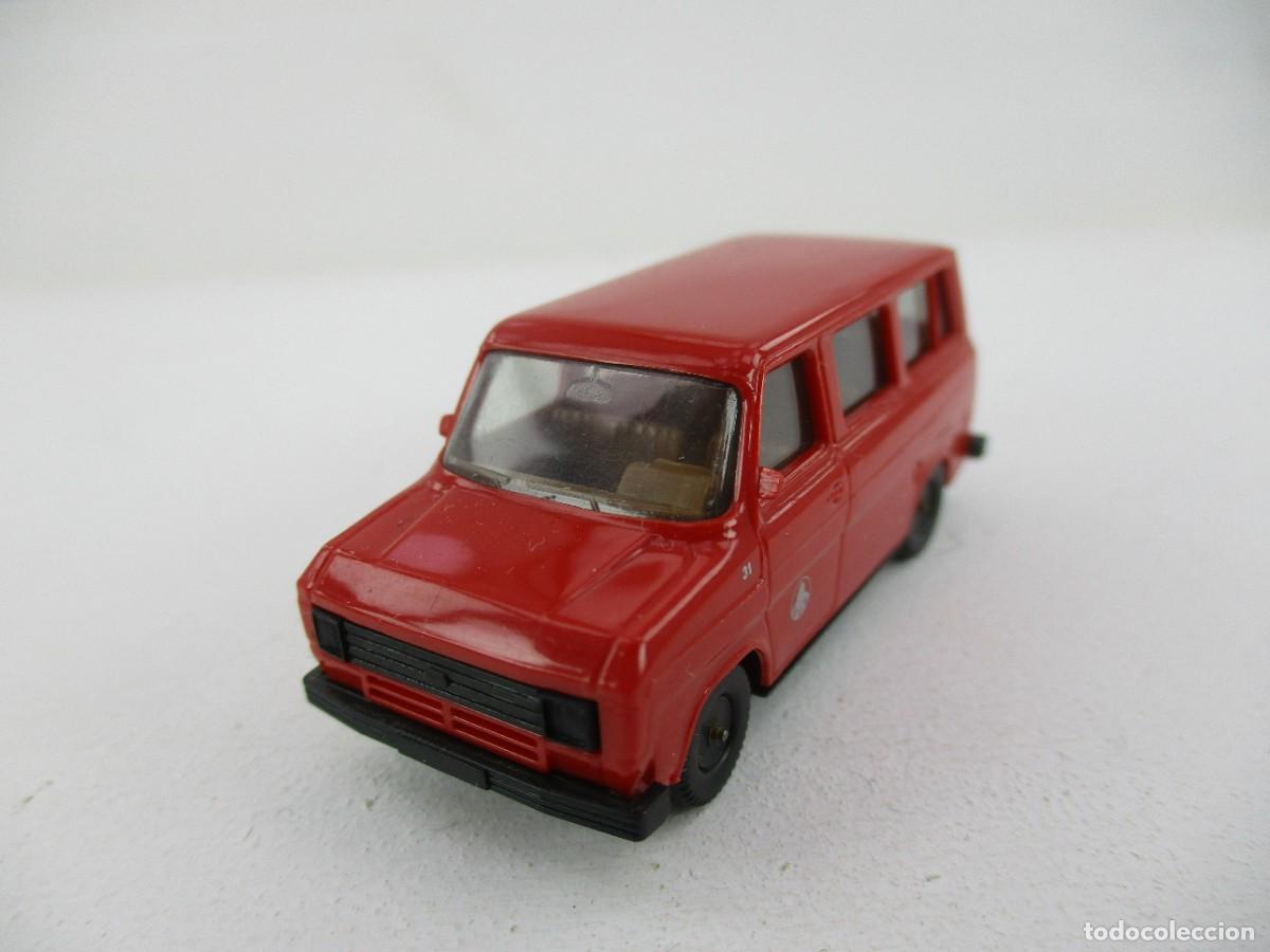 Coches a escala: COCHE ESCALA 1:87 REF B5 - Foto 1