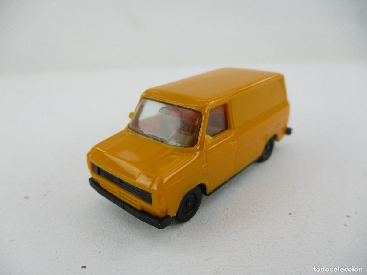 Coches a escala: COCHE ESCALA 1:87 REF B5 - Foto 1