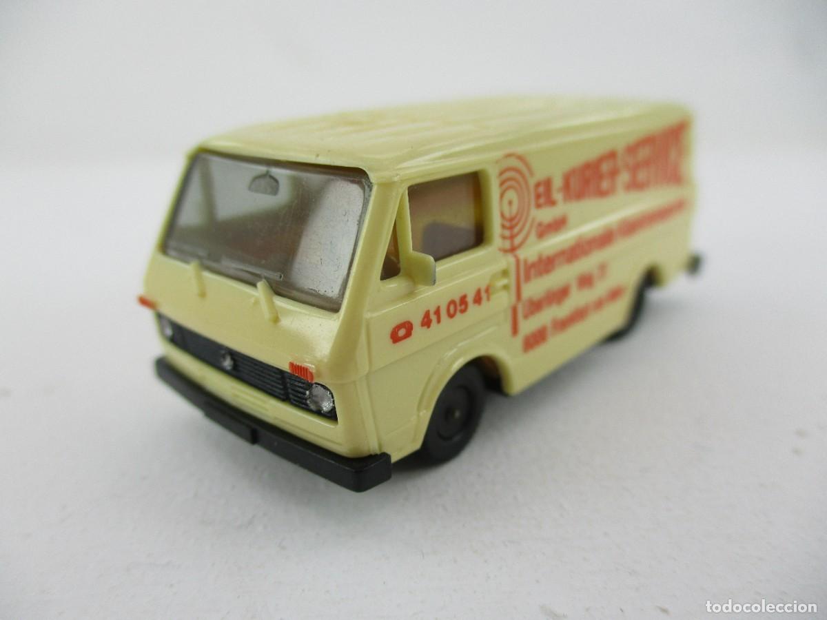Coches a escala: COCHE ESCALA 1:87 REF B10 - Foto 1