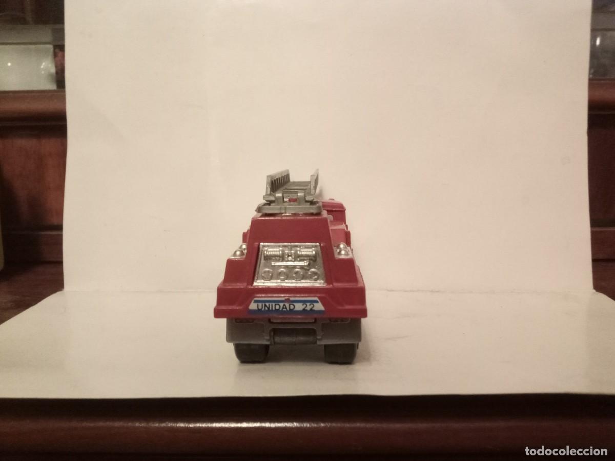 Coches a escala: Mira Pegaso bomberos - Foto 4