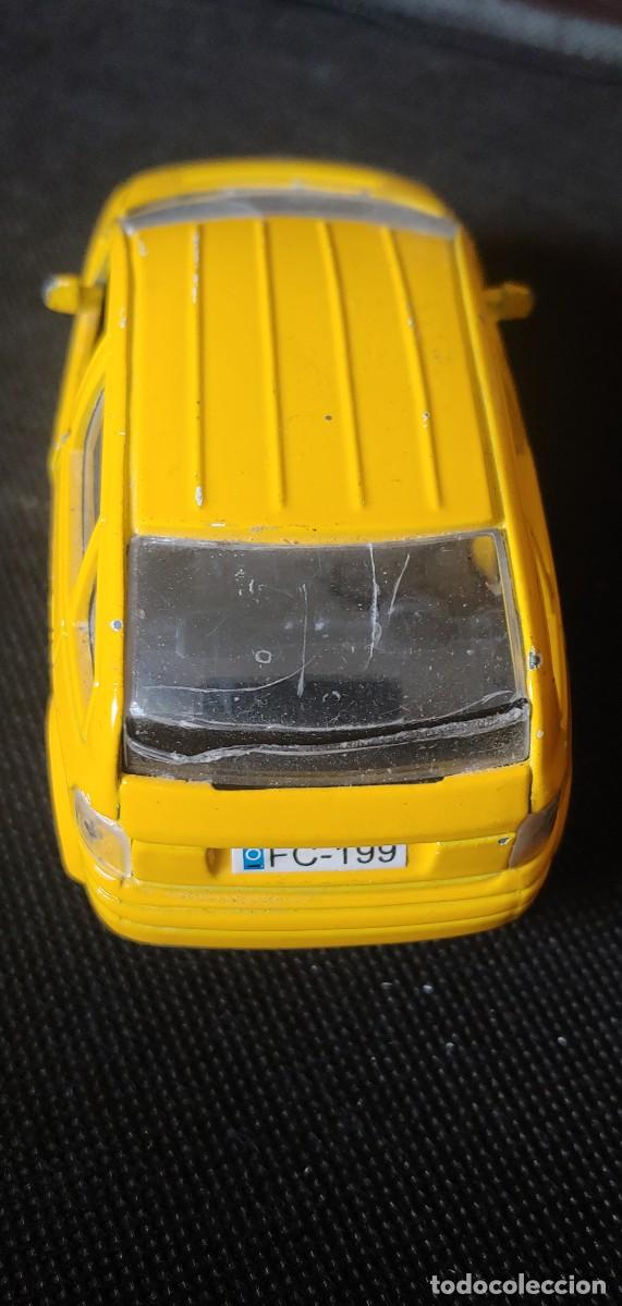 Coches a escala: COCHA METAL ,AMARILLO,DETERIORADO.12 CM - Foto 4