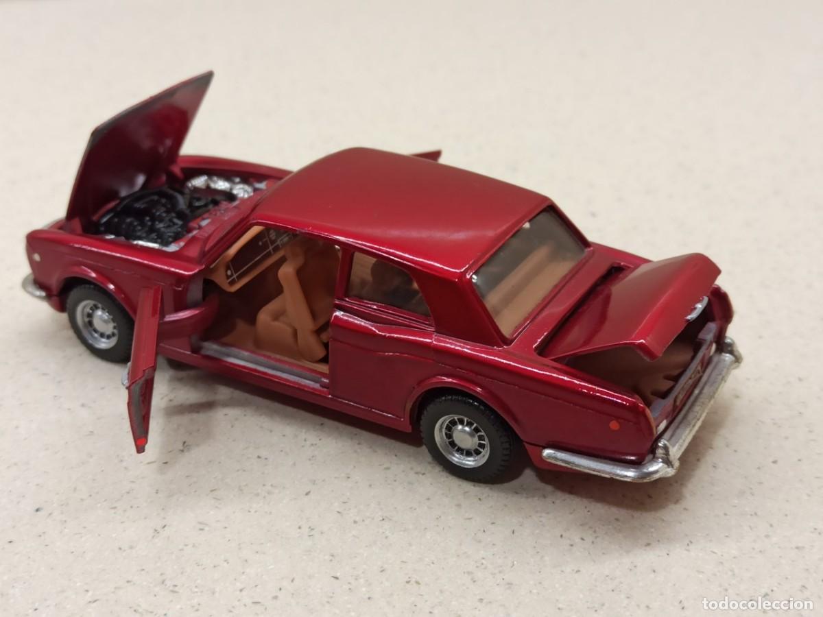 Coches a escala: ROLLS ROYCE CORNICHE BURDEOS CORGI TOYS - Foto 7