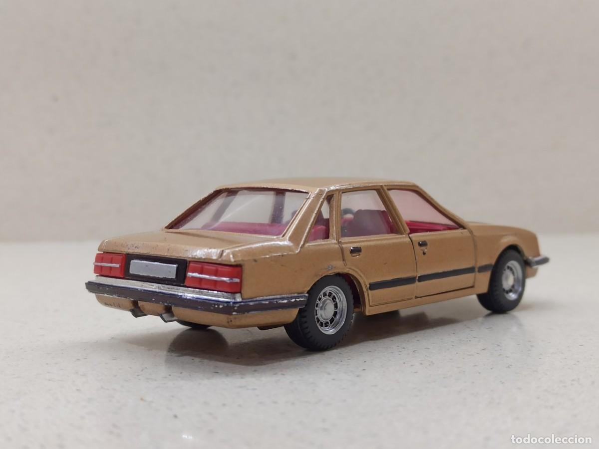 Coches a escala: OPEL SENATOR CORGI TOYS - Foto 4