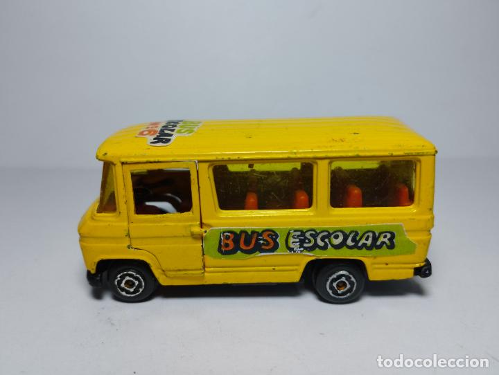 Coches a escala: FURGONETA MERCEDES BENZ L 406 D DE GUISVAL CAMPEON 1,64 MICRO BUS ESCOLAR