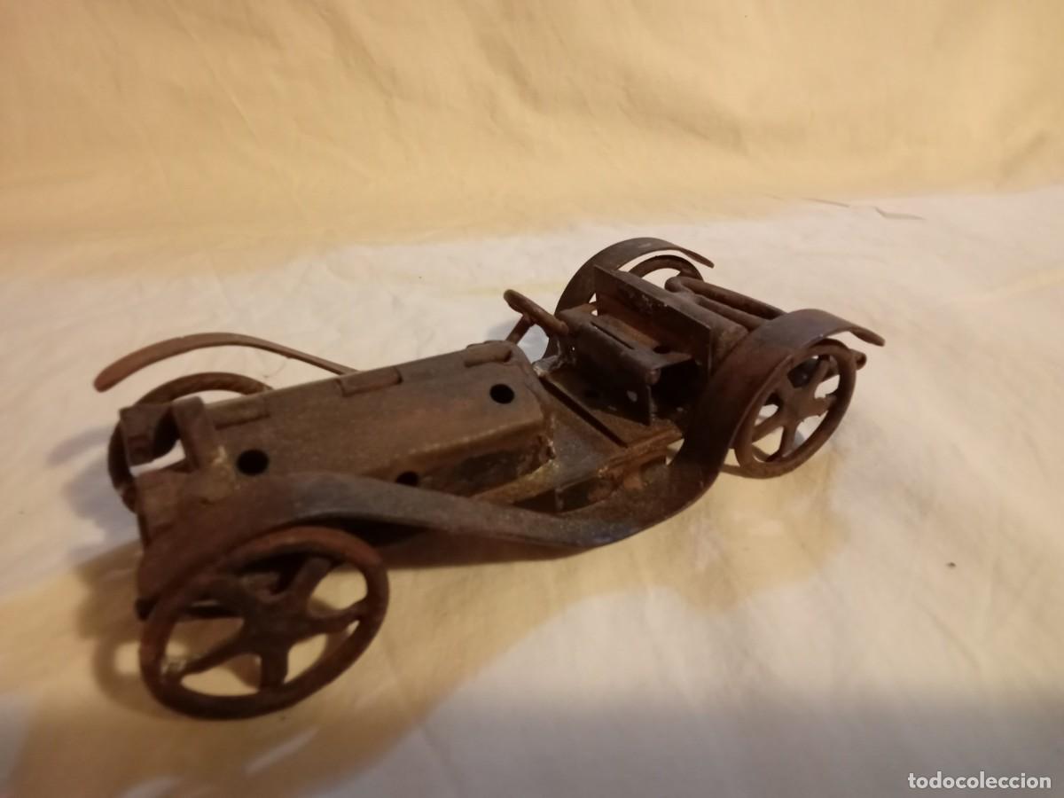 Coches a escala: Ford Model T Cabriolet echo a mano. - Foto 1
