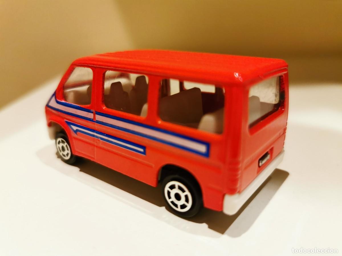 Coches a escala: Majorette Ford Transit 1/64 - Foto 2