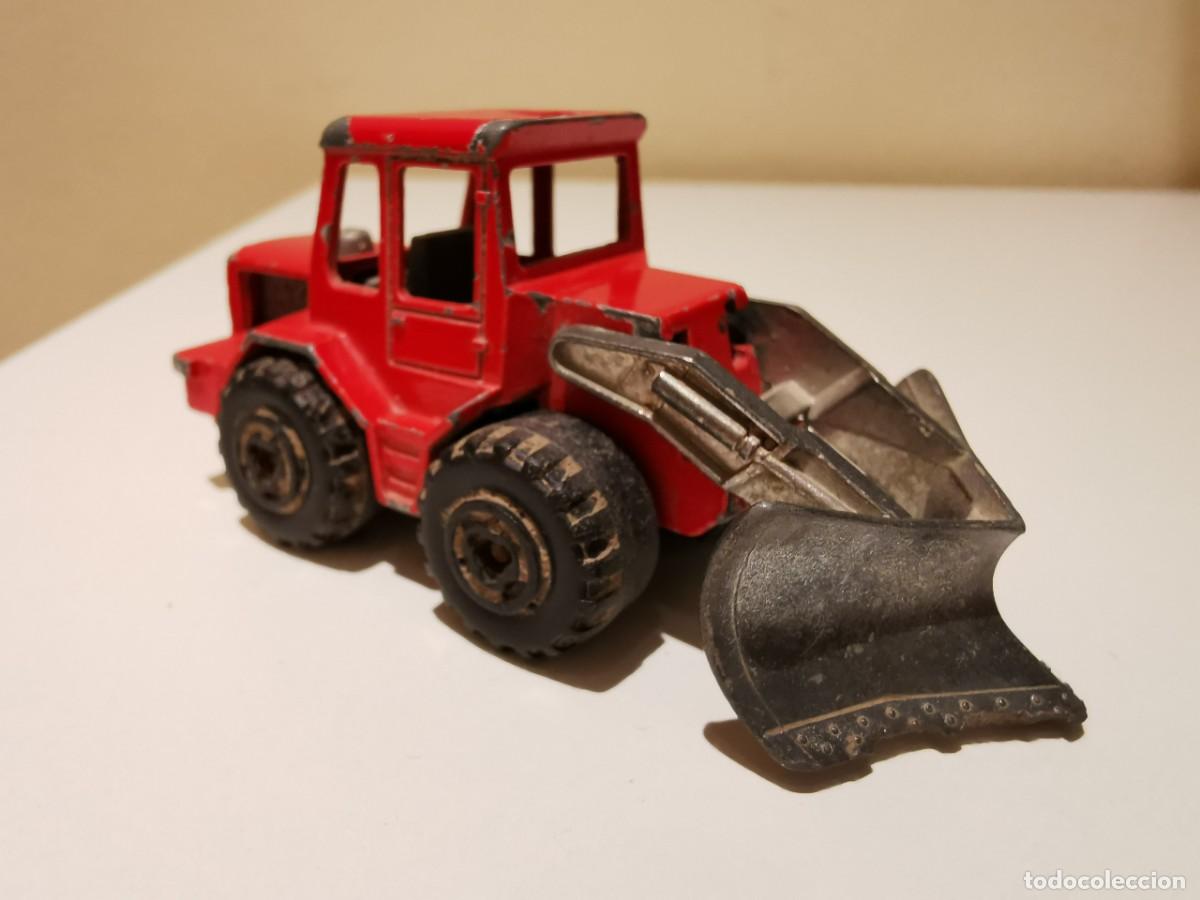 Coches a escala: Majorette Tracto 1/64 - Foto 1