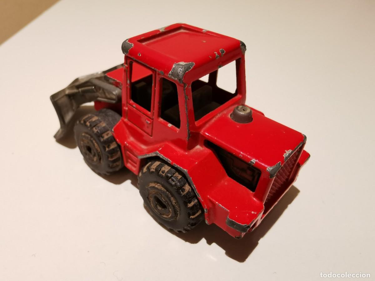 Coches a escala: Majorette Tracto 1/64 - Foto 3