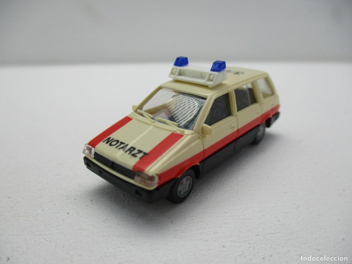 Coches a escala: COCHE ESCALA 1:87 REF B1 - Foto 1