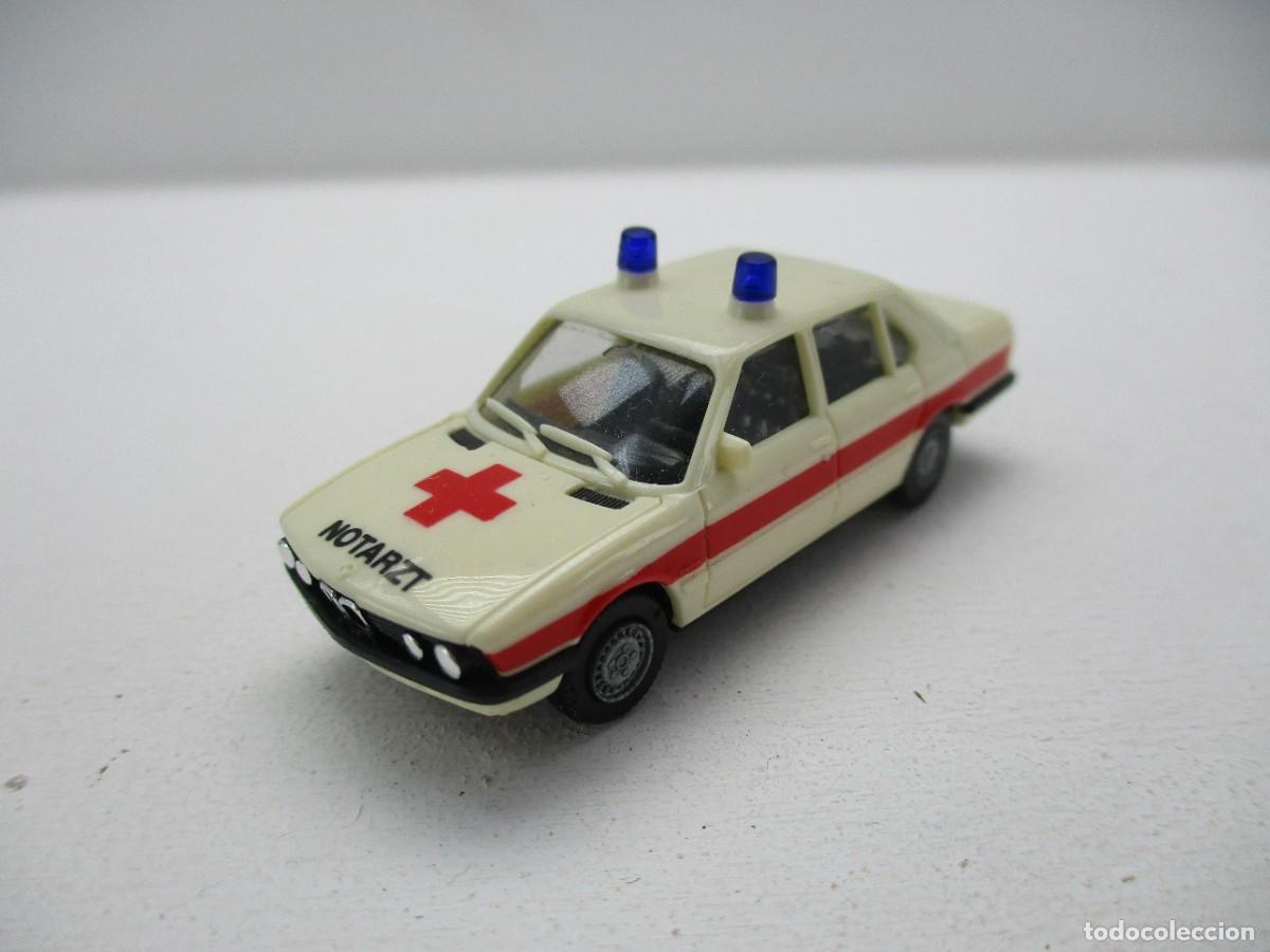 Coches a escala: COCHE ESCALA 1:87 REF B10 - Foto 1