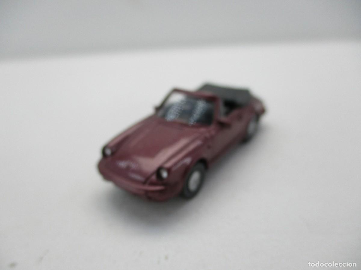Coches a escala: COCHE ESCALA 1:87 REF B13 - Foto 1