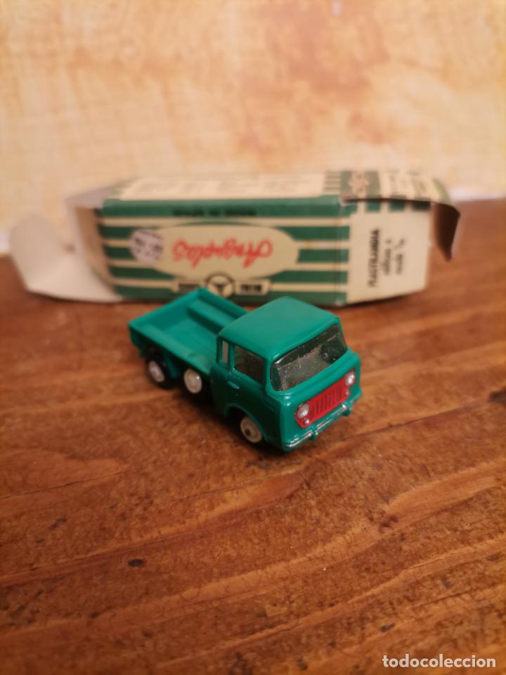 722901_5
