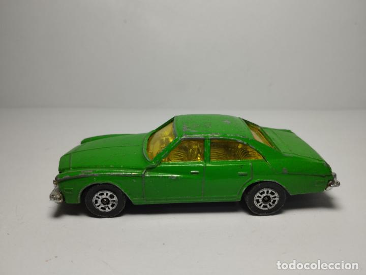Modellautos: ANTIGUO BUICK REGAL VERDE DE CORGI JUNIORS 1,64 BUENO