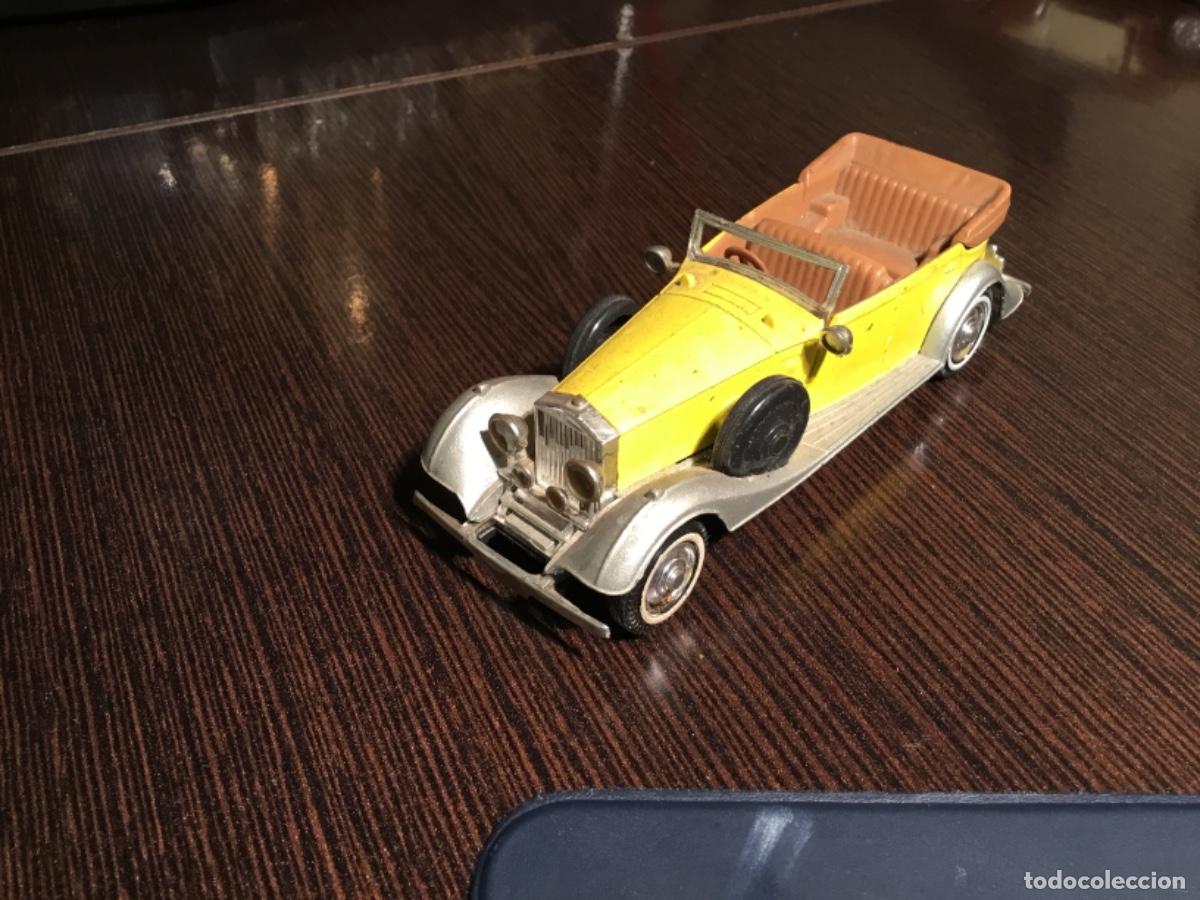 Coches a escala: Coche met&aacute;lico antiguo - Foto 1