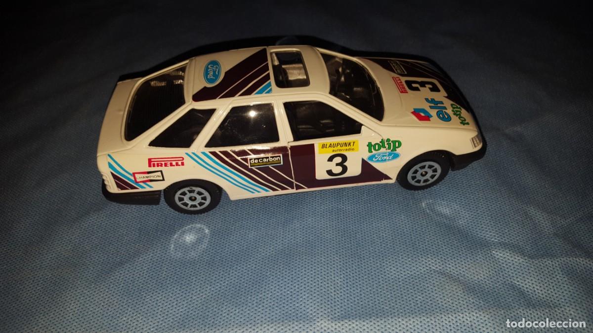 Coches a escala: COCHE FORD GUILOY - Foto 1