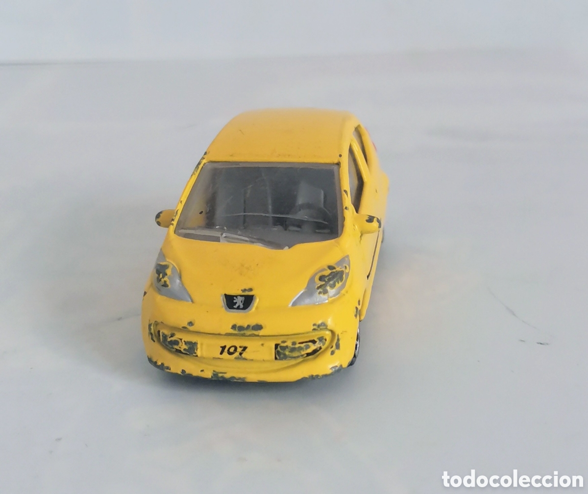Coches a escala: PEUGEOT 107 / MAJORETTE / 1:55 - Foto 3