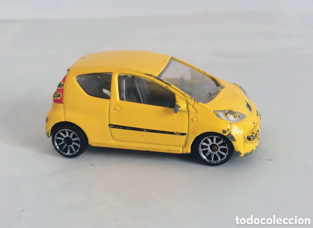 Coches a escala: PEUGEOT 107 / MAJORETTE / 1:55 - Foto 4