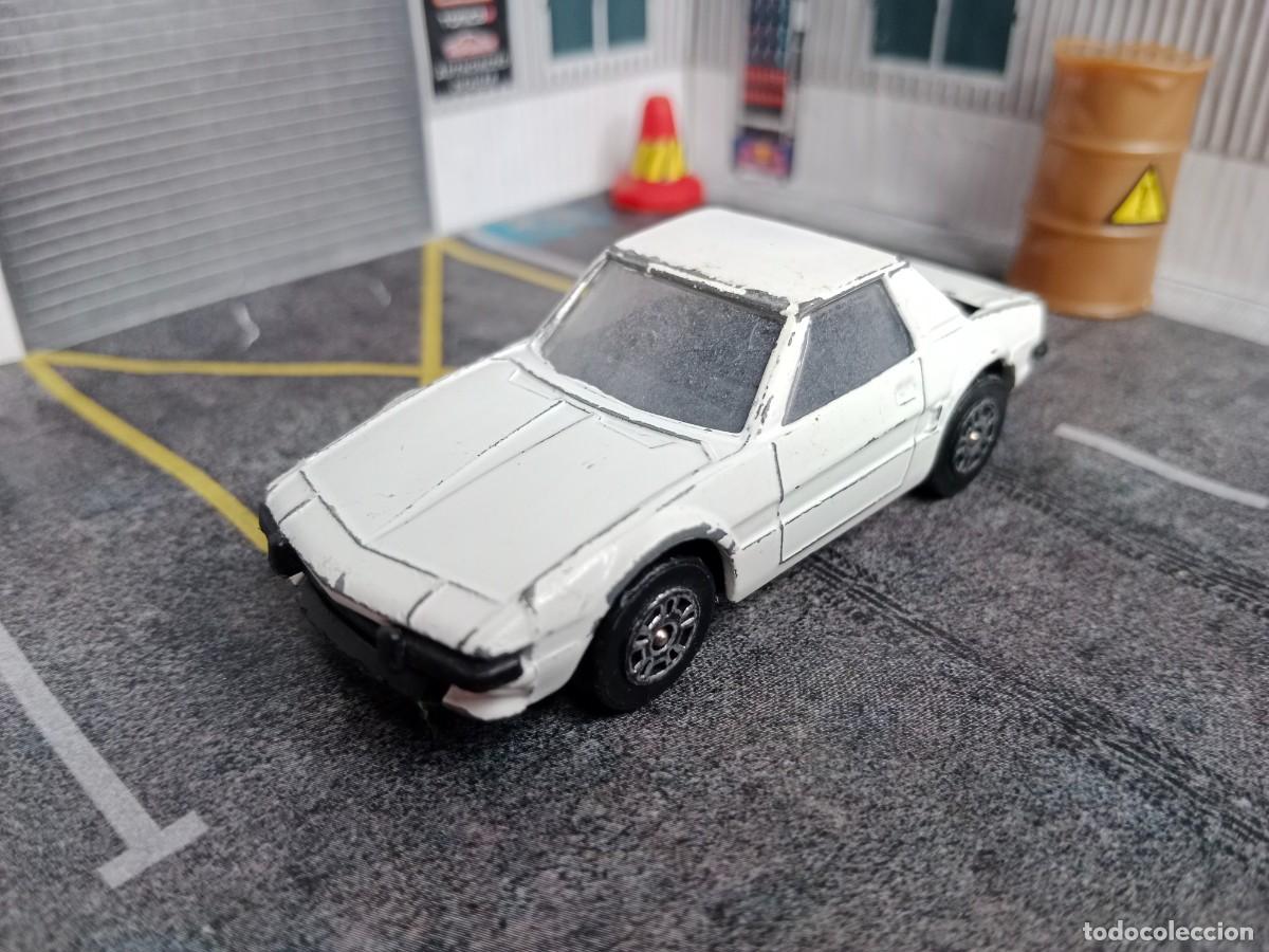 Coches a escala: Fiat XI/9 Corgi 1/64 - Foto 1