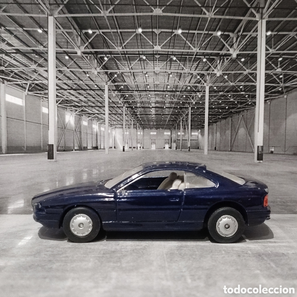 Coches a escala: Maisto - BMW 850 - Foto 4