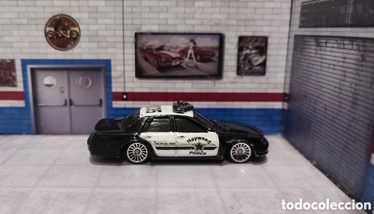 Coches a escala: Maisto - Ford Interceptor - Foto 3