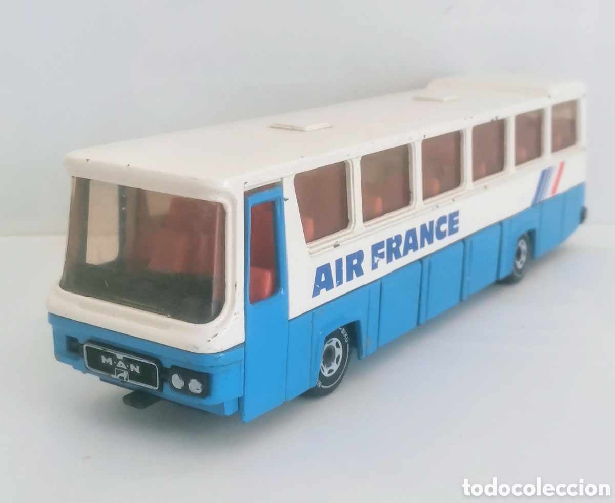 Coches a escala: MAN REISEBUS - SIKU - 1/50 APROX - Foto 3