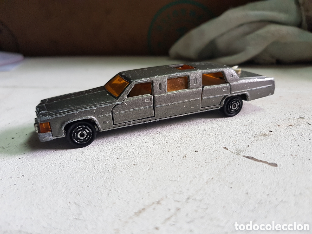 Coches a escala: Limusina majorette antiguo - Foto 3