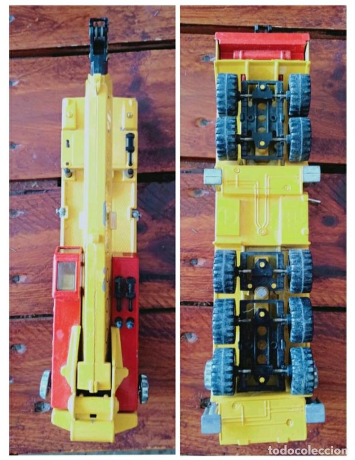 Coches a escala: Gr&uacute;a Pluma siku - Foto 2