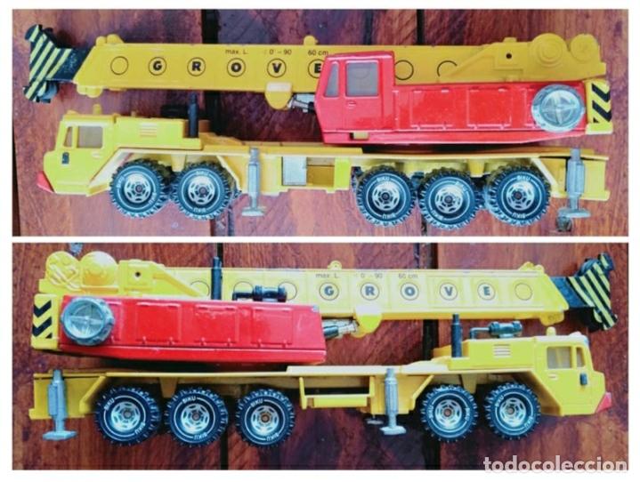 Coches a escala: Gr&uacute;a Pluma siku - Foto 1