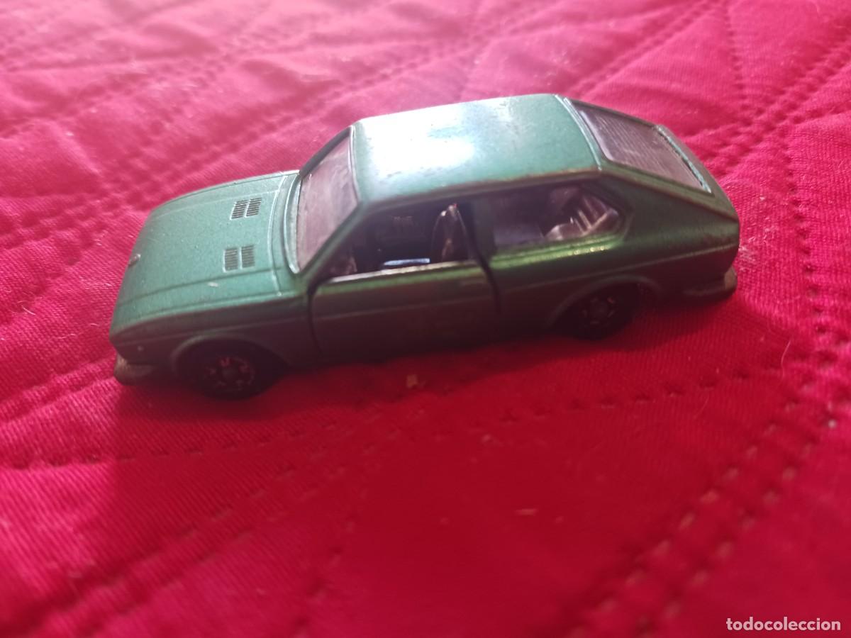 Coches a escala: SEAT 128 3P REF 151-MIRA - Foto 4