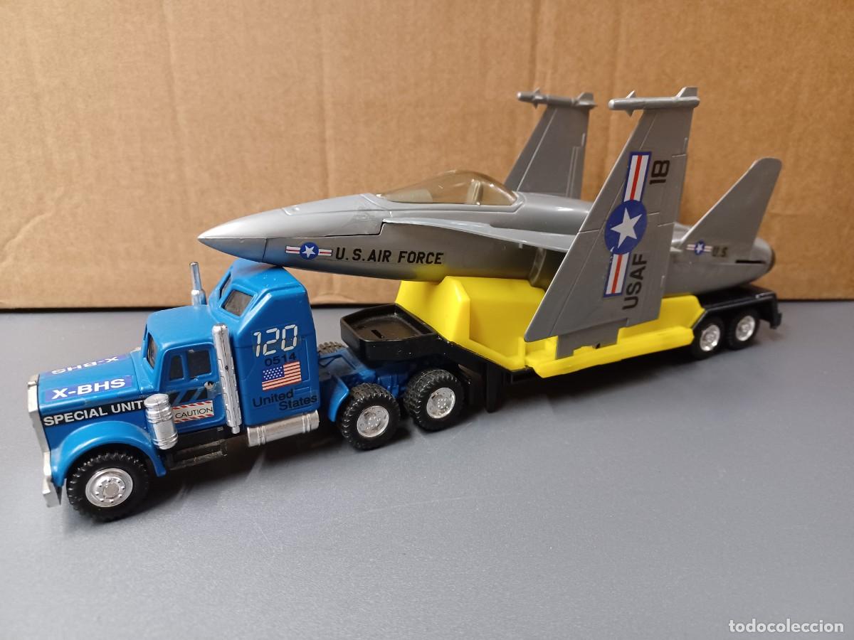 Coches a escala: CAMI&Oacute;N KENWORTH 1/53 GUISVAL USAF