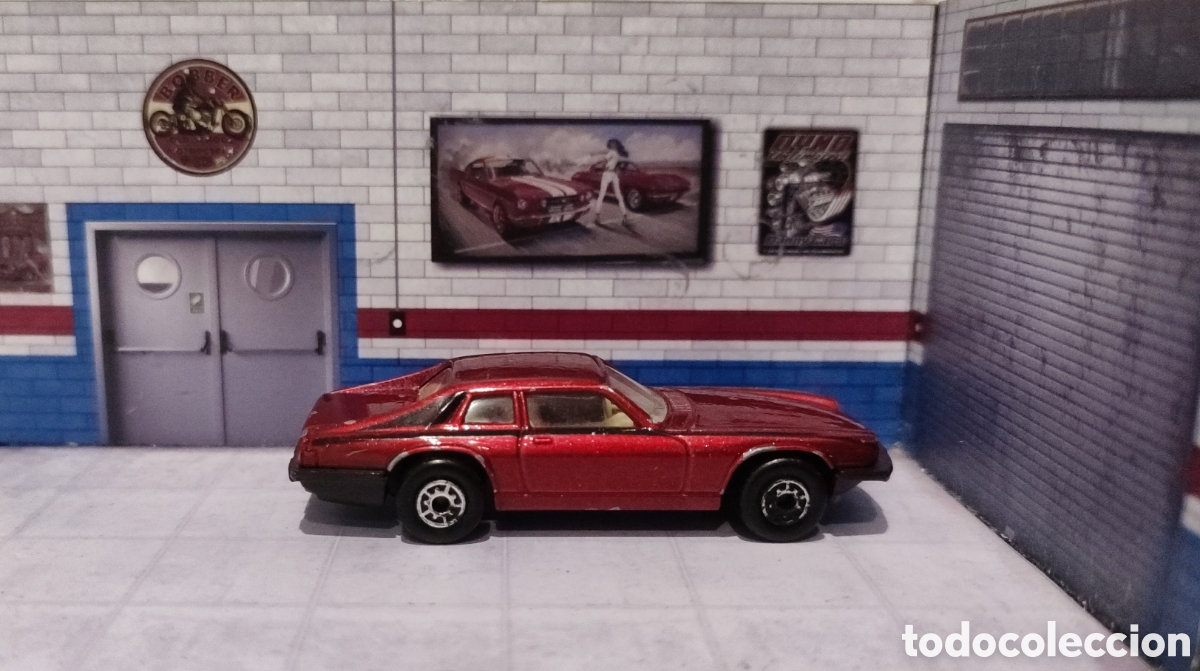 Coches a escala: Edocar - Jaguar XKR-S V12 - Foto 3