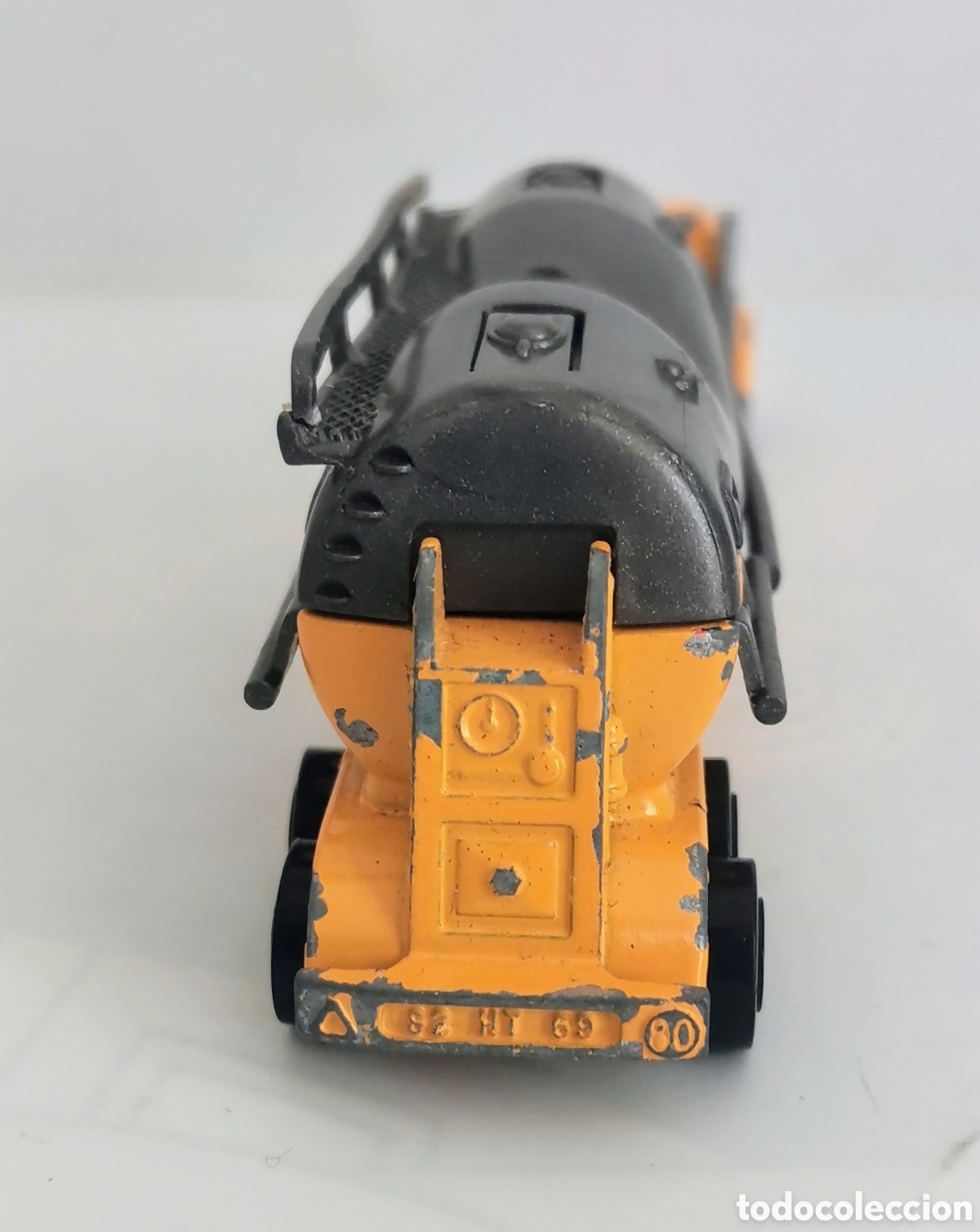 Coches a escala: CAMION CON TRAILER CISTERNA - MAJORETTE - 1/100 - - Foto 6