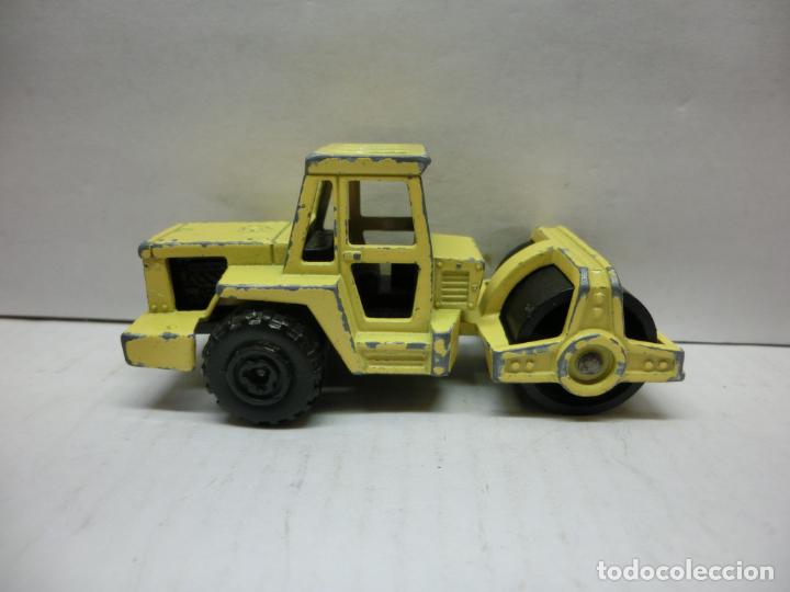 Coches a escala: APISONADORA - MAJORETTE - 1/64 APROX - Foto 5
